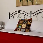 Konukevi Da Mariolina Macari